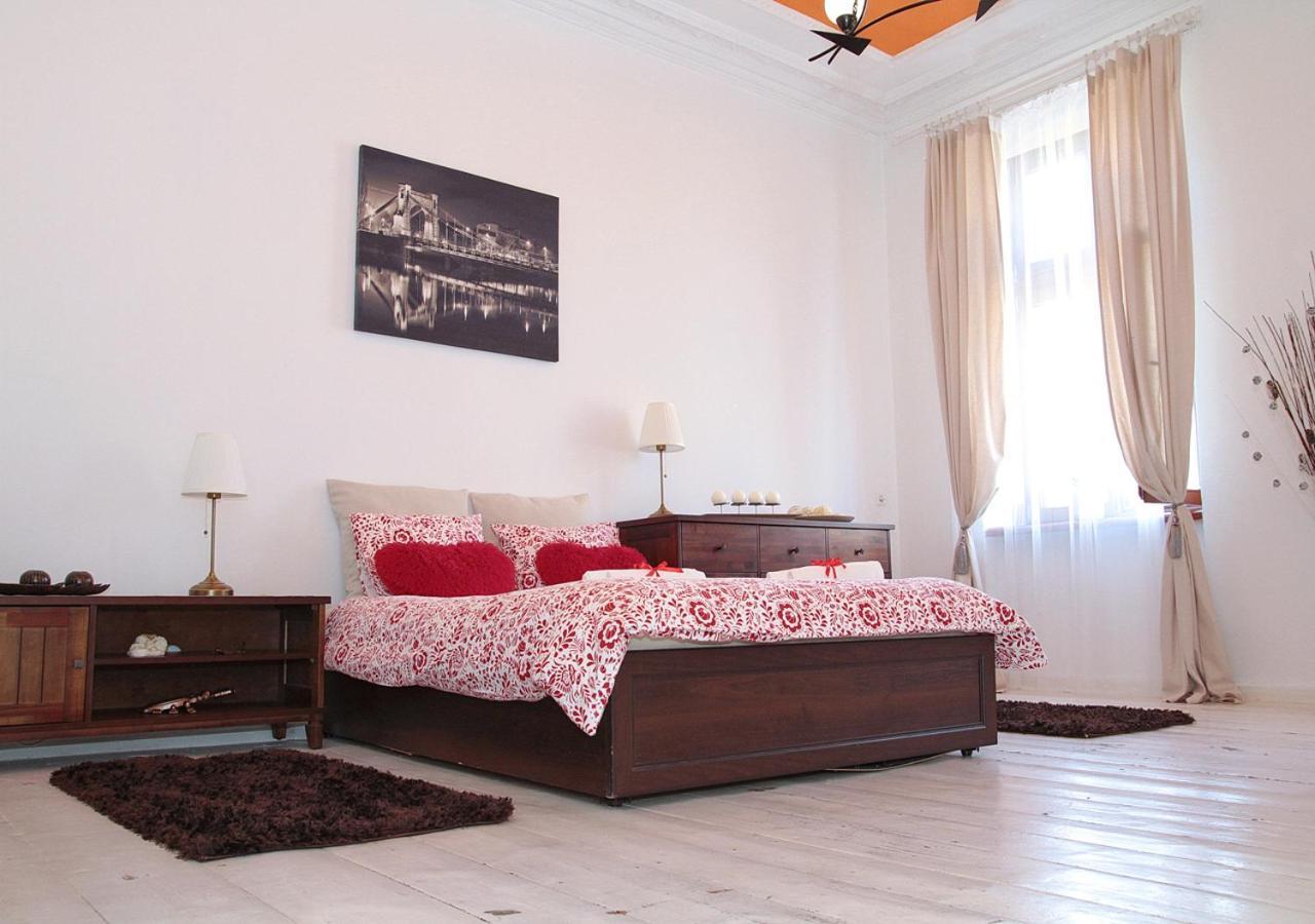 Grey Studio Apartment Wroclaw Exterior photo