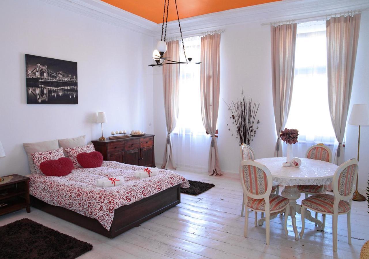 Grey Studio Apartment Wroclaw Exterior photo